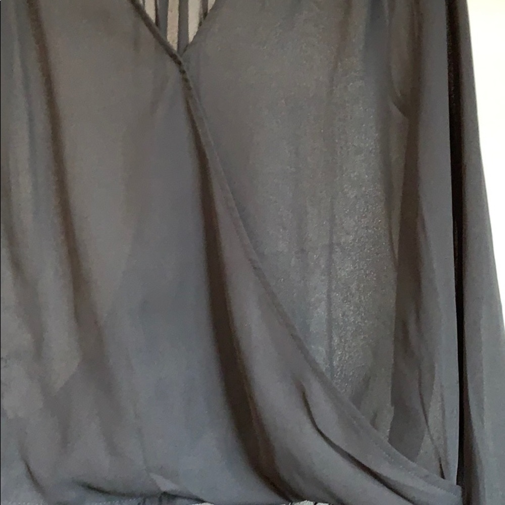 Black L/S sheer front wrapped top - Picture 5 of 8